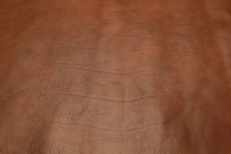 Understanding Neck Wrinkles in Full-Grain Leather: German Togo vs. Italian Veg-Tan