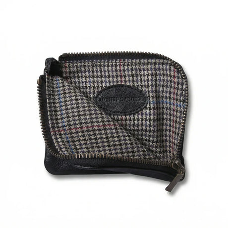 black goat skin coin pouch with a brand logo "HIRAM BERON" on a white background