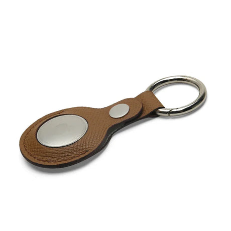 close-up of the edge for the leather airtag holder