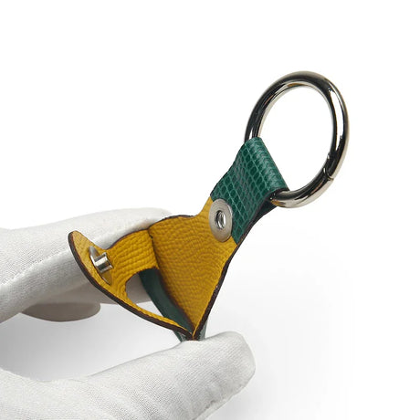 close-up of the inter-lining for the airtag holder