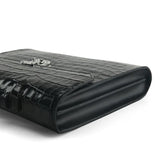 the close-up oil edge for this crocodile pattern leather business folios