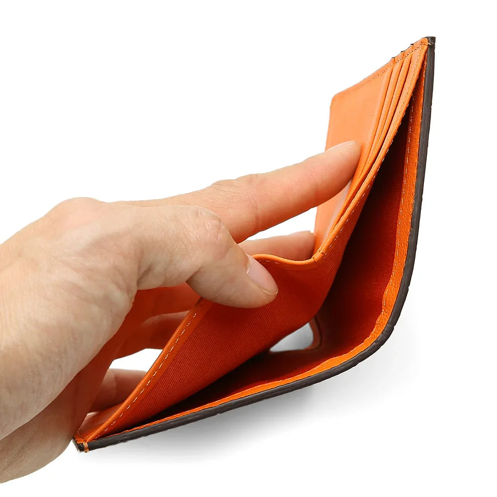close-up of the top money pocket for the slim walet