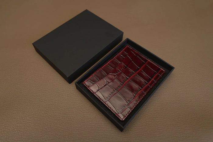The full view that ready Box for Card Holder from Hiram Beron